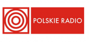 Obraz przedstawia napis w kolorze białym - polskie radio na czerwonym tle