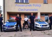 Obraz przedstawia policjantów z Posterunku Policji w Ciechanowcu