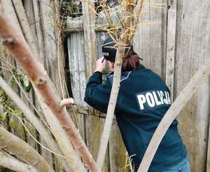 obraz przedstawia policjantkę