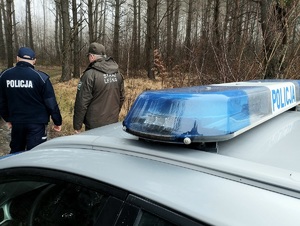 obraz przedstawia dwie osoby