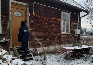 obraz przedstawia policjanta