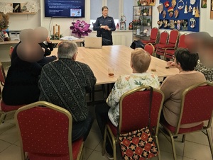 obraz przedstawia kilka osób