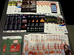 obraz przedstawia ulotki informacyjne