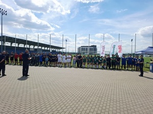 obraz przedstawia zawodników